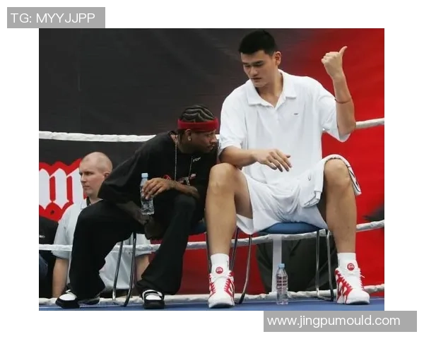 安踏与姚明达成战略合作协议共同推动中国体育品牌发展新篇章 安踏与姚明达成战略合作协议共同推动中国体育品牌发展新篇章