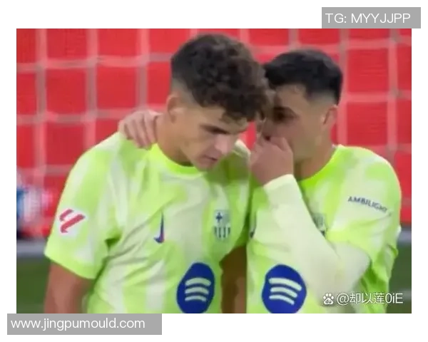 西甲经典对决：拜仁绝杀曼联引发全场狂欢历史冷门再现