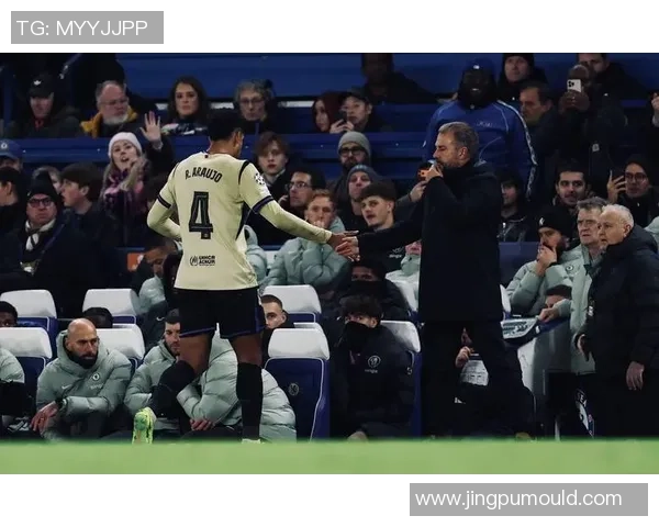 意甲激战巴萨逆转国米红牌争议引发全场热议十大精彩进球回顾