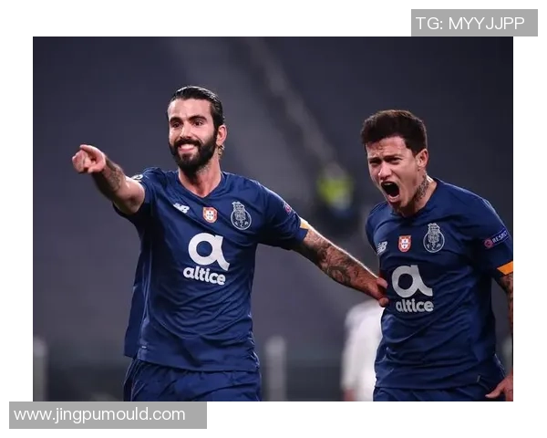 英超精彩对决本菲卡大胜巴萨点球大战引发全场狂欢与转会传闻