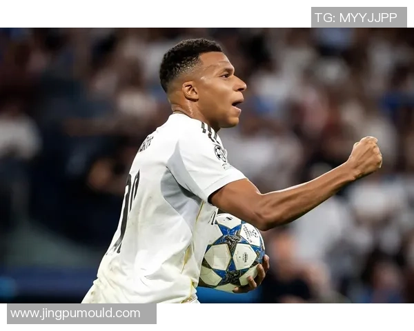 中超经典对决皇马逆转AC米兰帽子戏法点燃全场激情